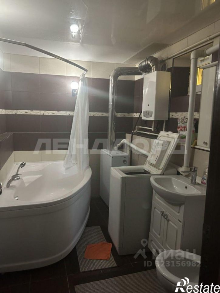 2-комн квартира Александровская улица, 106,  д. 106