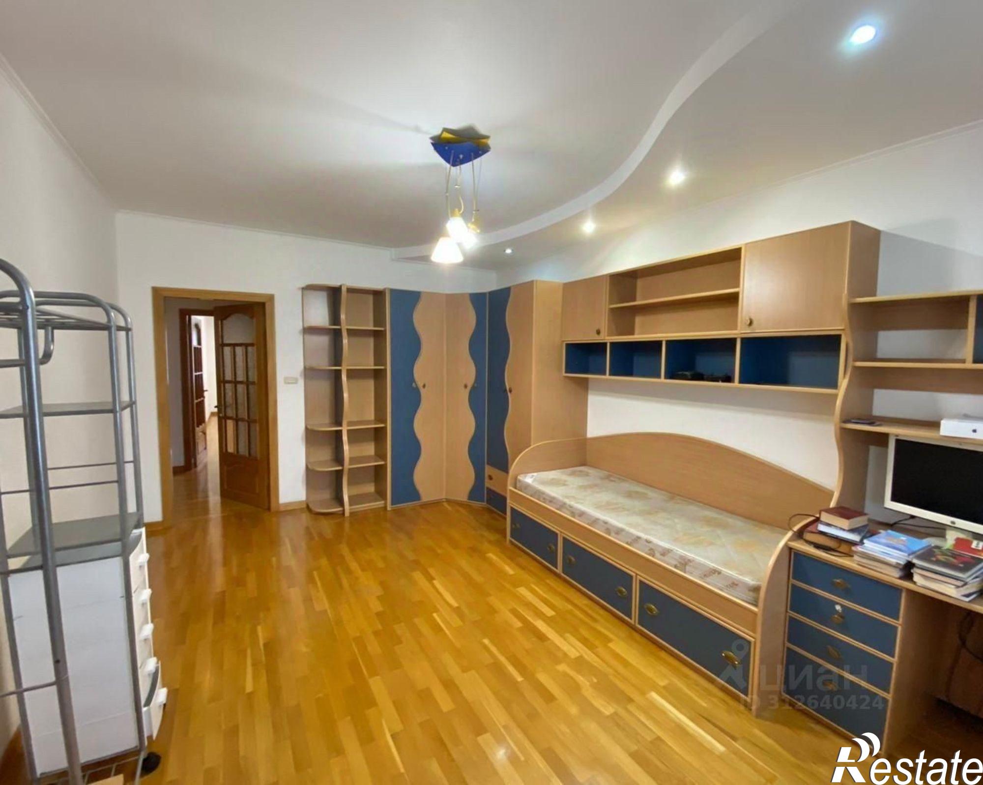 Купить квартиру за 15 300 000 рублей на Баклановский пр-кт, 186