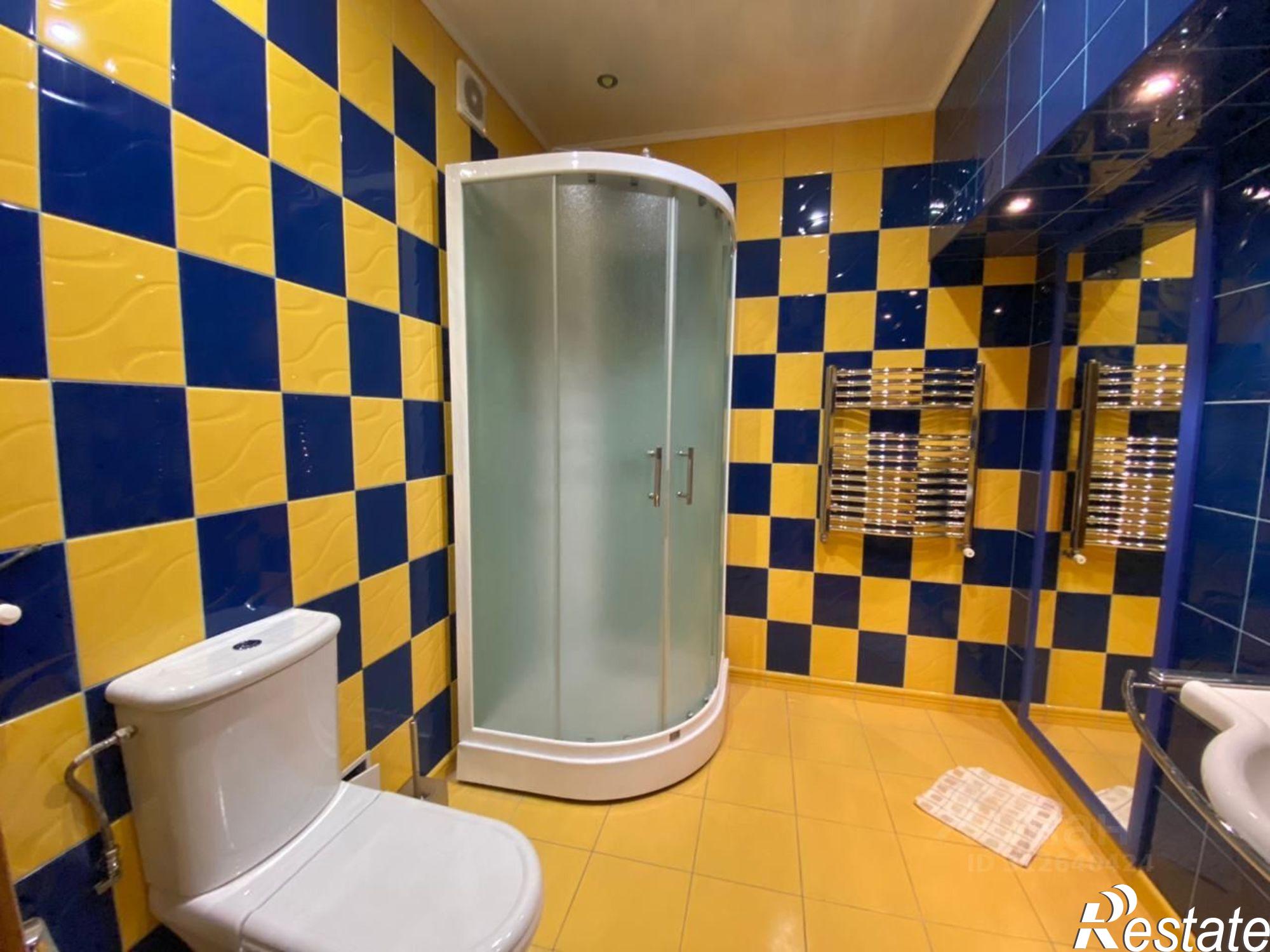 Купить квартиру за 15 300 000 рублей на Баклановский пр-кт, 186