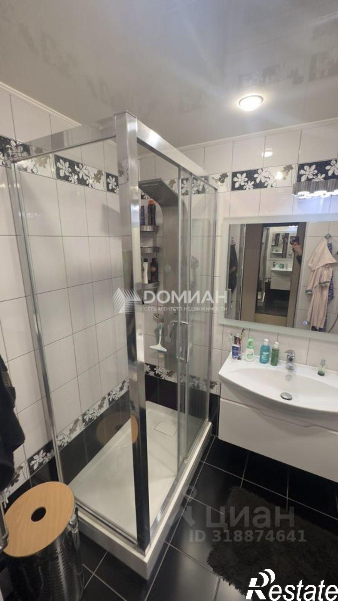 Купить квартиру за 8 999 000 рублей на пл Ермака, 6