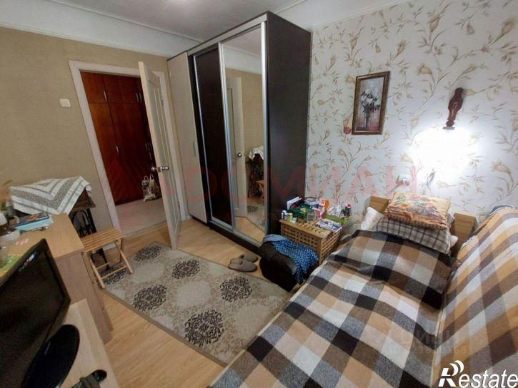 4-комн квартира ул Горького, 27,  д. 27