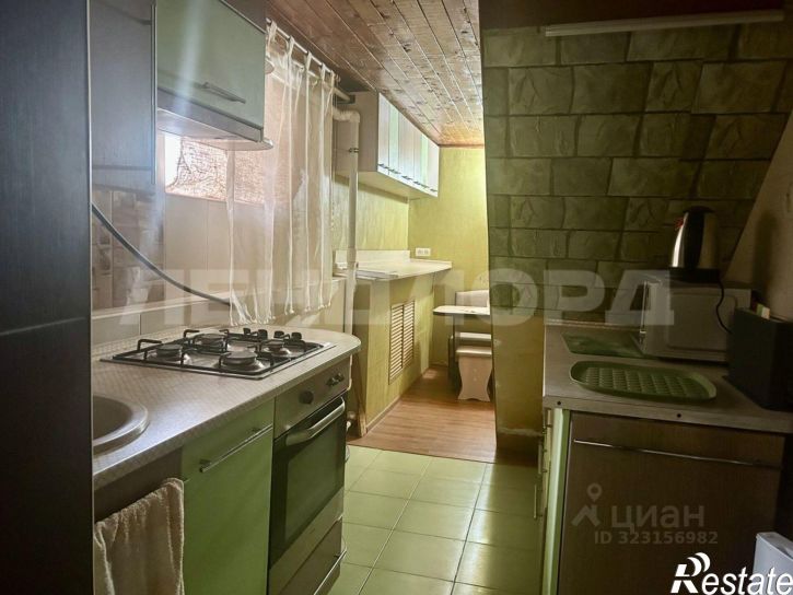 2-комн квартира Александровская улица, 106,  д. 106