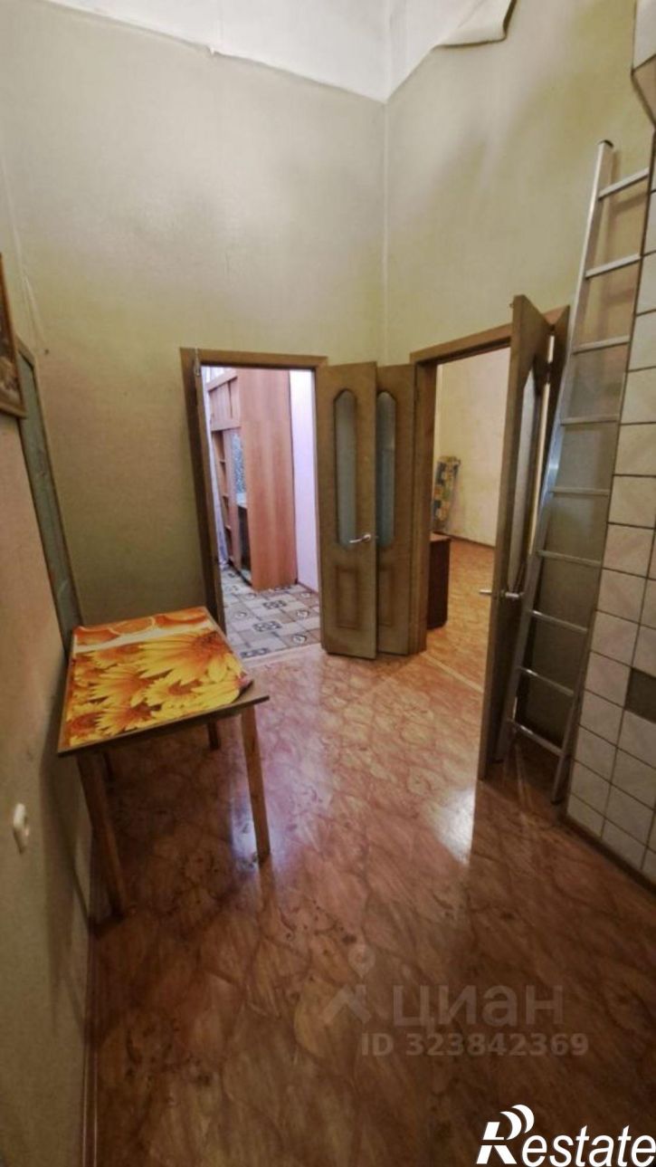 3-комн квартира улица Просвещения, 70,  д. 70