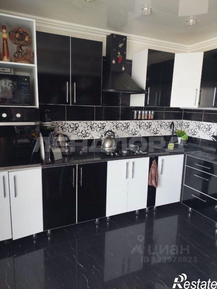 3-комн квартира Баклановский пр-кт, 192А,  д. 192А