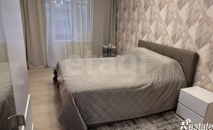 4-комн квартира ул Дачная, 68,  д. 68