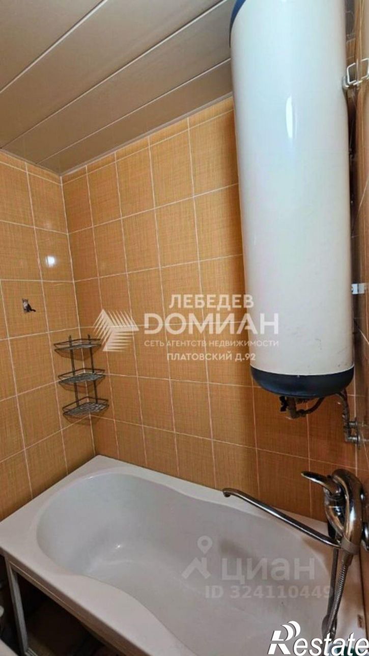 4-комн квартира Платовский пр-кт, 82,  д. 82