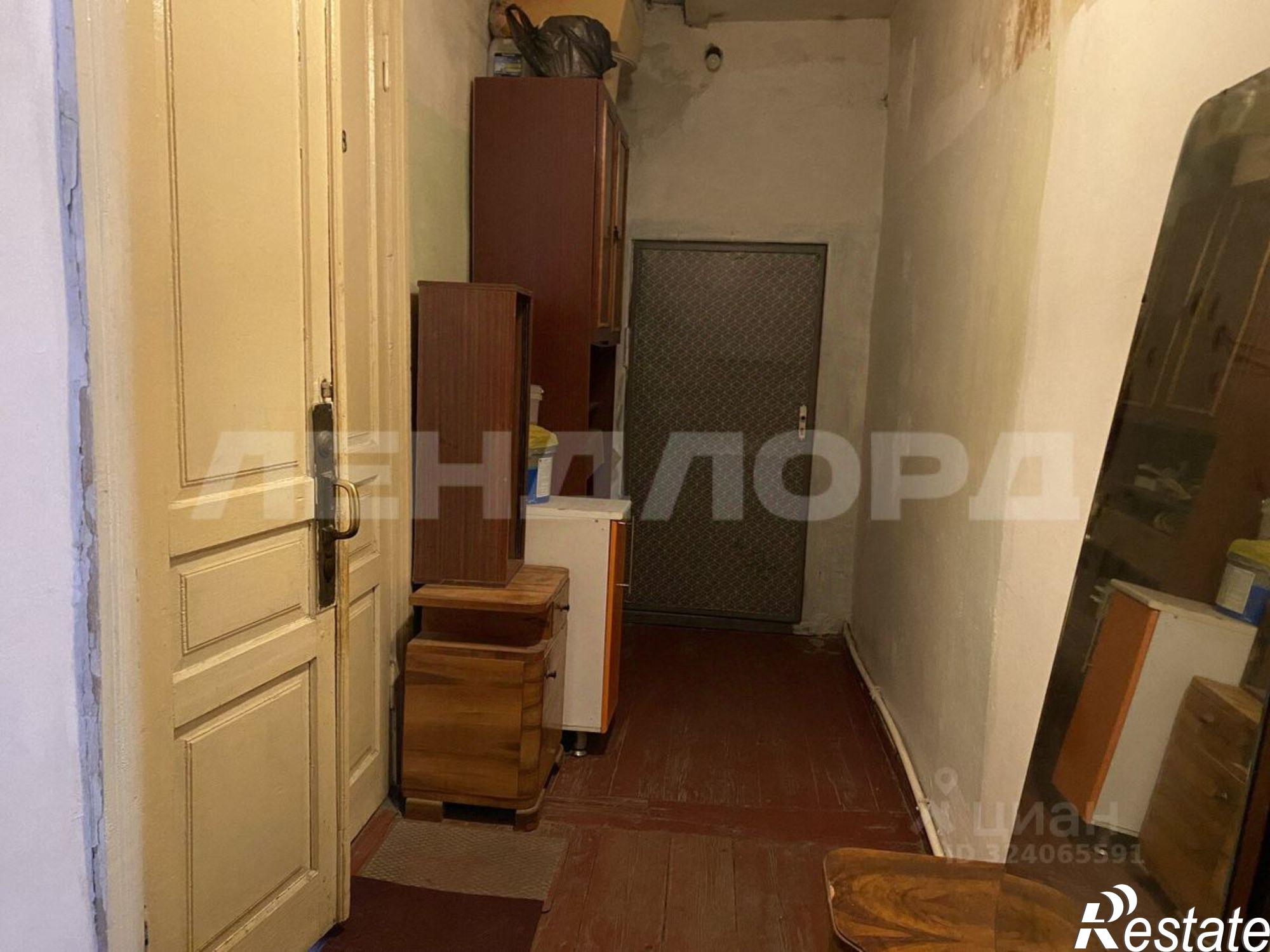 Купить квартиру за 2 500 000 рублей на Александровская улица, 97