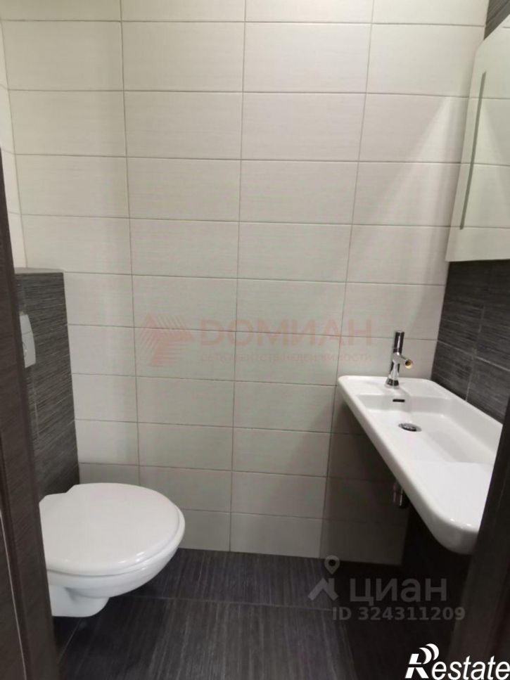 3-комн квартира Платовский пр-кт, 72,  д. 72