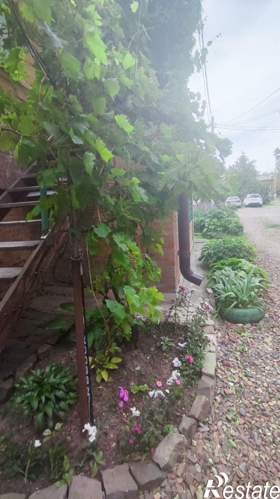 Купить квартиру за 3 300 000 рублей на ул Комитетская, 102