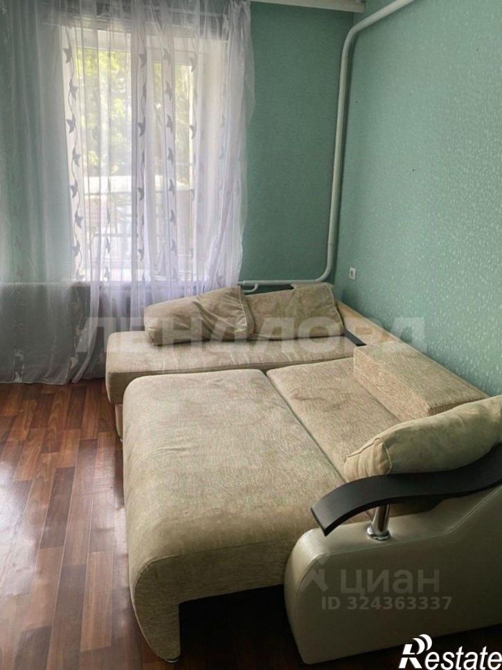 4-комн квартира Кавказская улица, 61,  д. 61