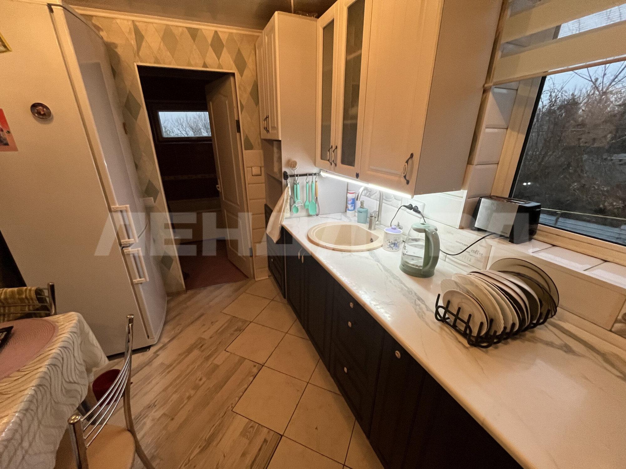 Купить дачу, дом, коттедж за 6 000 000 рублей на Октябрьская улица