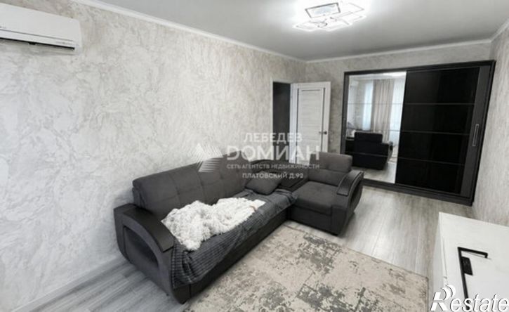 1-комн квартира Красный спуск, 26,  д. 26