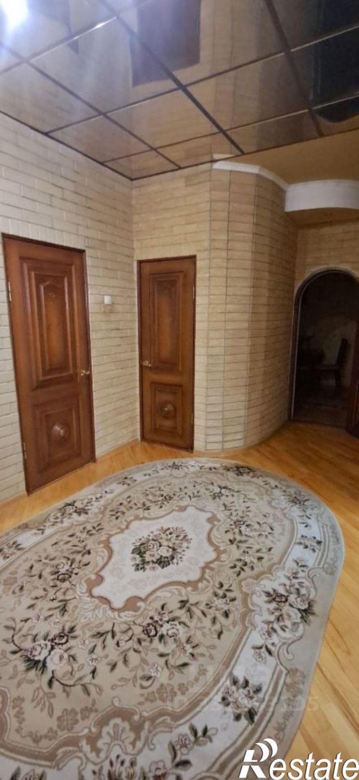 3-комн квартира Платовский пр-кт, 82,  д. 82