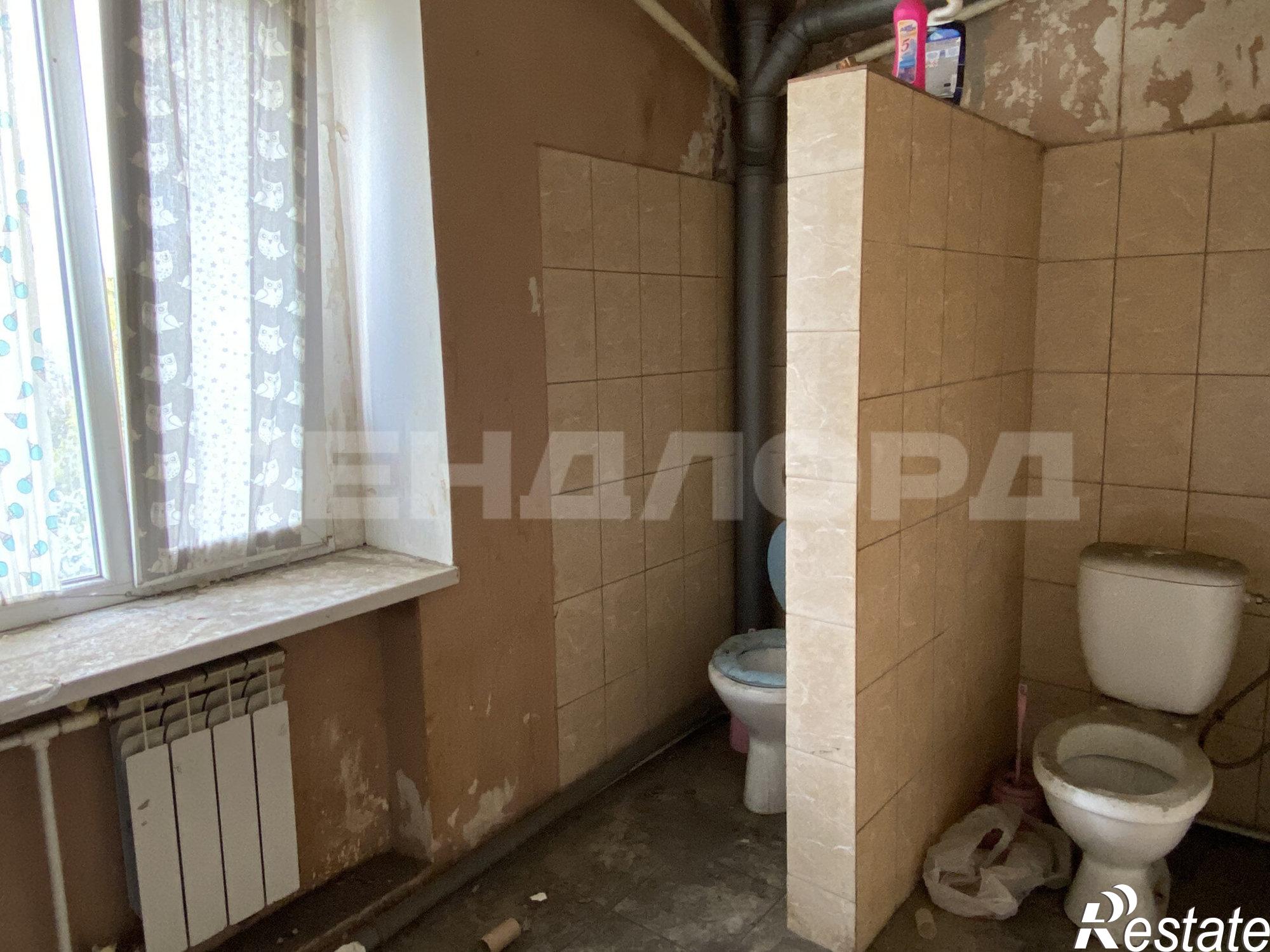 Купить комнату за 350 000 рублей на Парковый проспект, 8