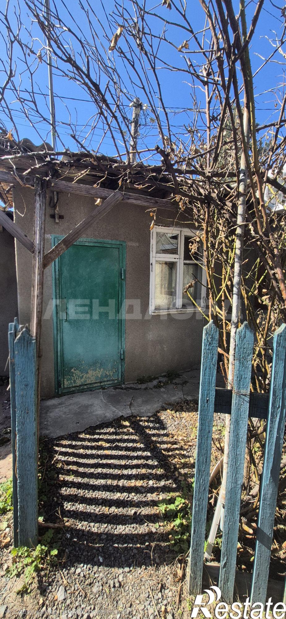 Купить квартиру за 950 000 рублей на Александровская улица, 102