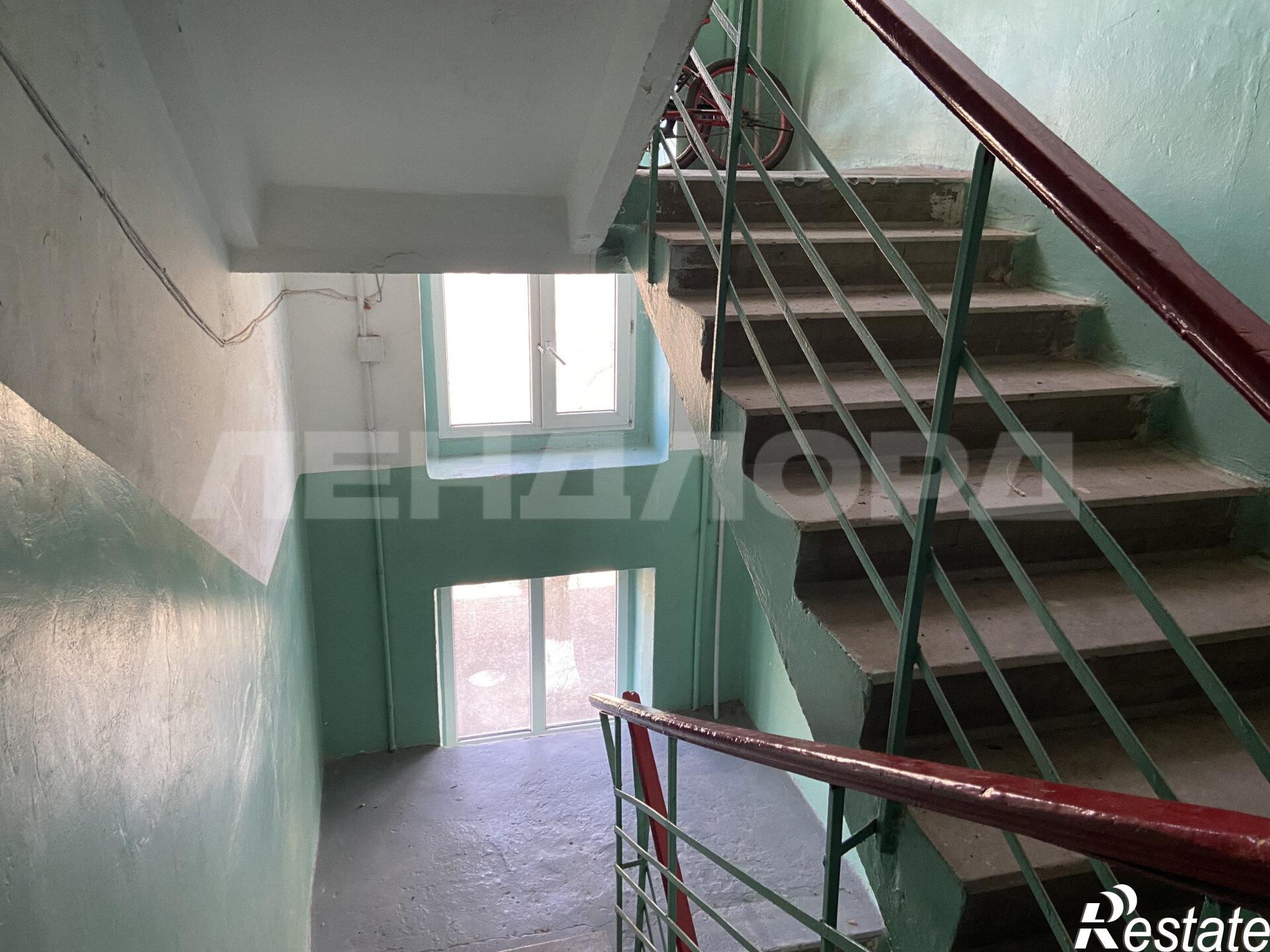 Купить квартиру за 2 590 000 рублей на Мелиховская улица, 13