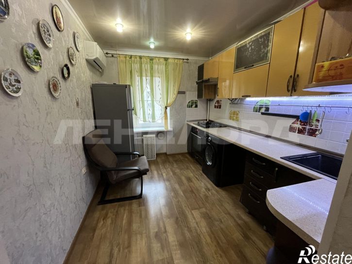 3-комн квартира Заводской переулок, 9А