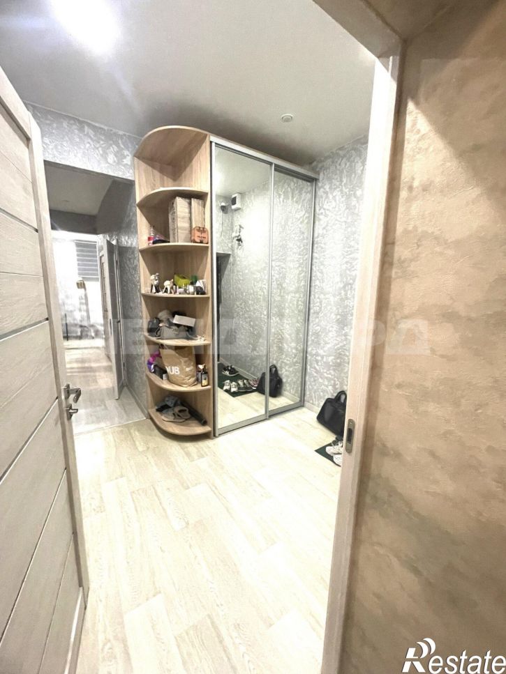 3-комн квартира улица С.В. Мацоты, 77
