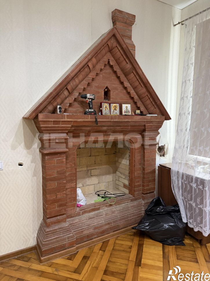 3-комн квартира улица Грекова, 43