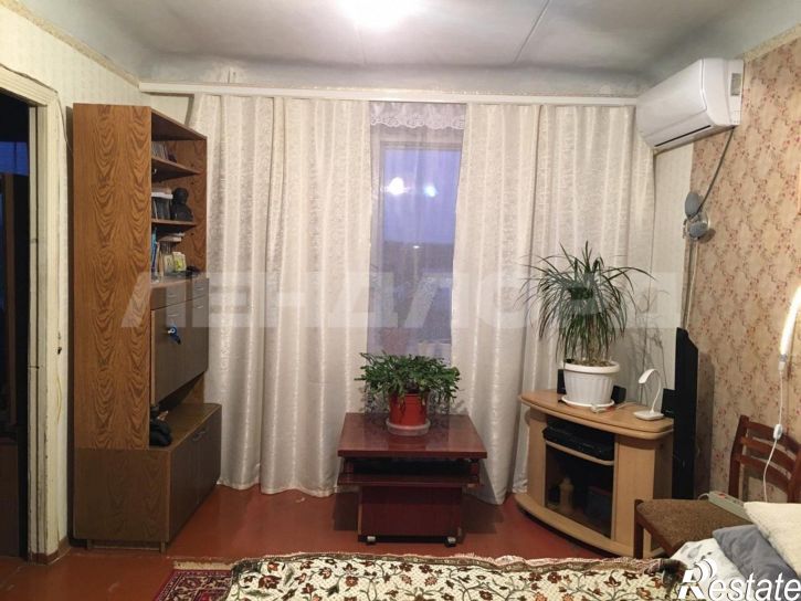 4-комн квартира улица Калинина, 77