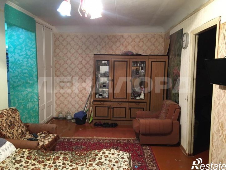 4-комн квартира улица Калинина, 77