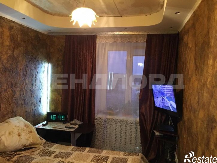 4-комн квартира улица Калинина, 77