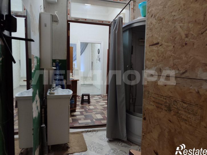 3-комн квартира улица Орджоникидзе, 30