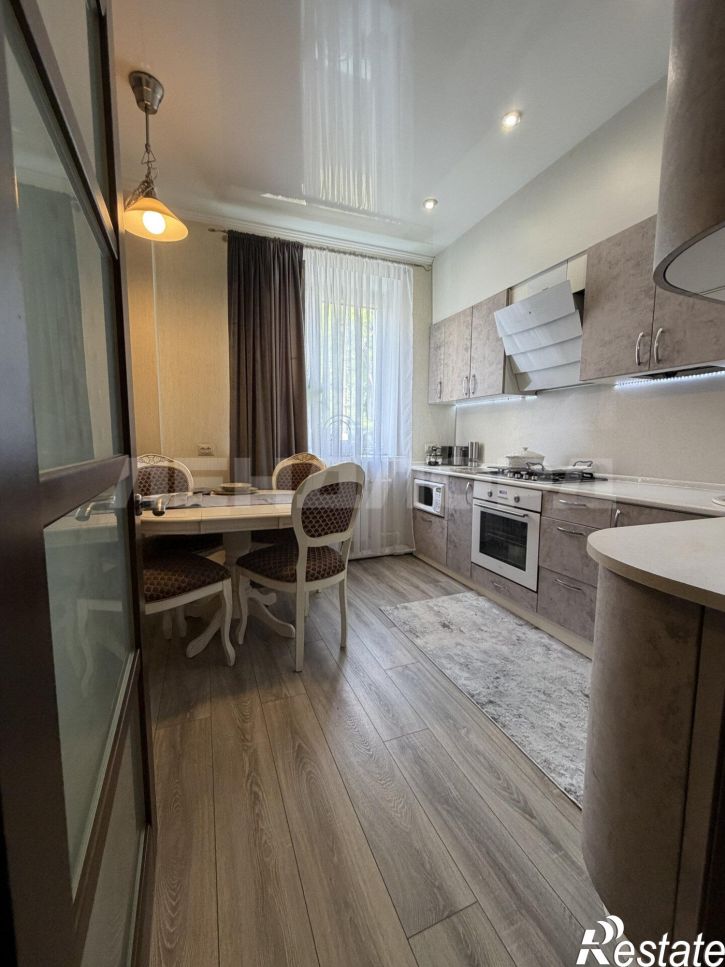 3-комн квартира улица С.В. Мацоты, 67/2