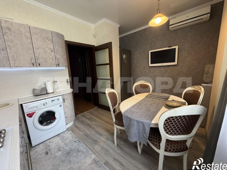 3-комн квартира улица С.В. Мацоты, 67/2