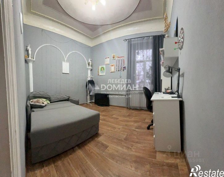 6-комн квартира Платовский пр-кт, 72,  д. 72