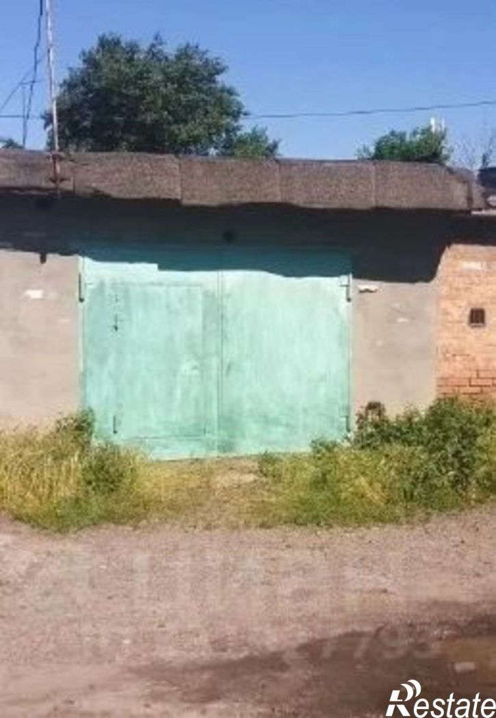 Гараж/парковка Парковый пр-кт, 8,  д. 8