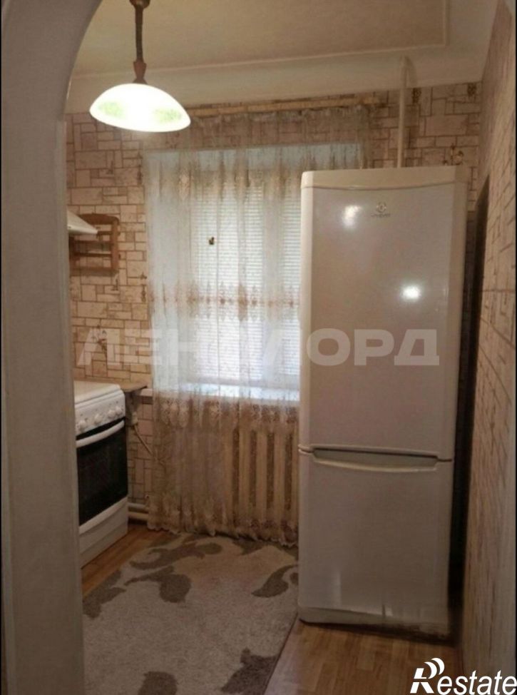 3-комн квартира Привокзальная улица, 4