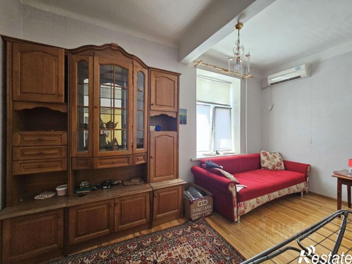 3-комн квартира Платовский пр-кт, 82,  д. 82