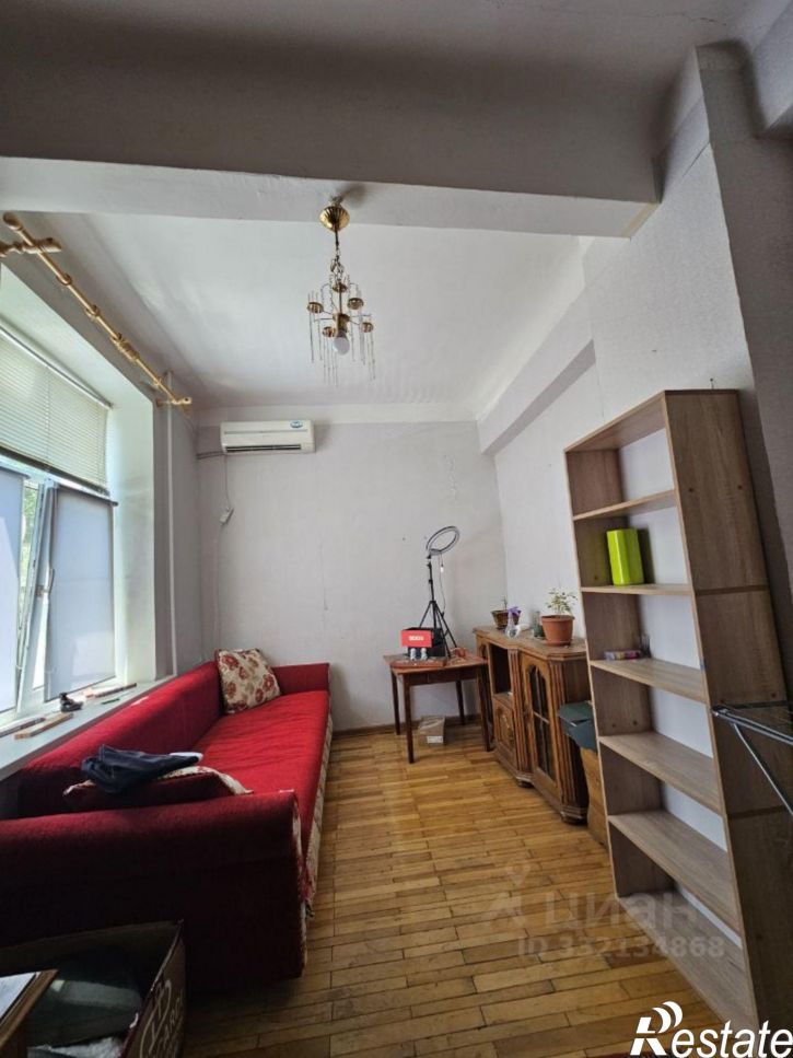 3-комн квартира Платовский пр-кт, 82,  д. 82