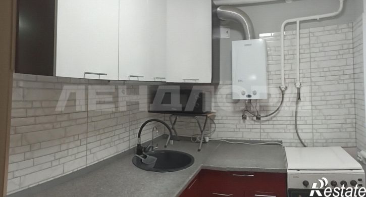 3-комн квартира улица Энгельса, 50
