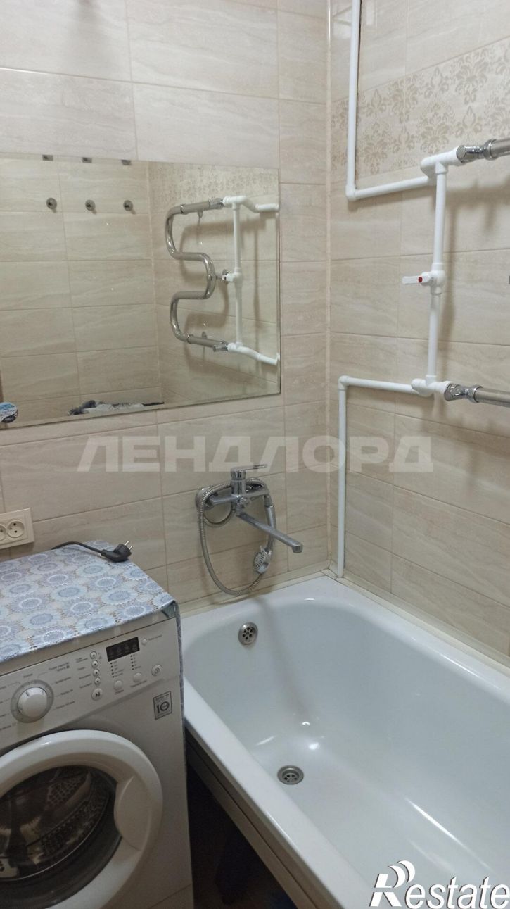 3-комн квартира улица Энгельса, 50