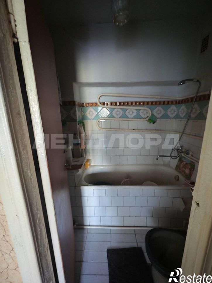 2-комн квартира Тополиная улица, 60