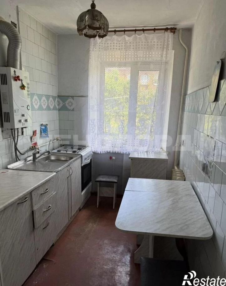 2-комн квартира Тополиная улица, 60