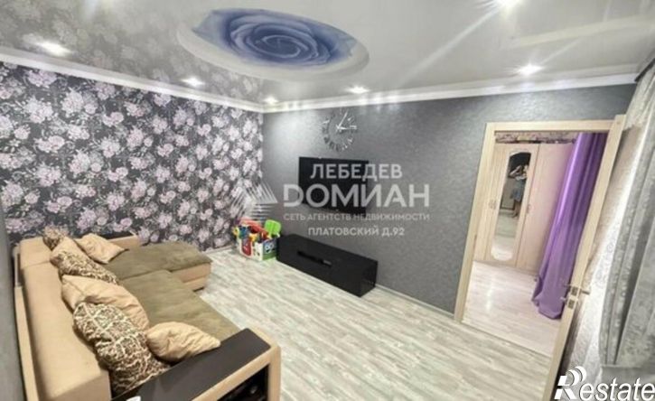 3-комн квартира ул Токарева, 8,  д. 8