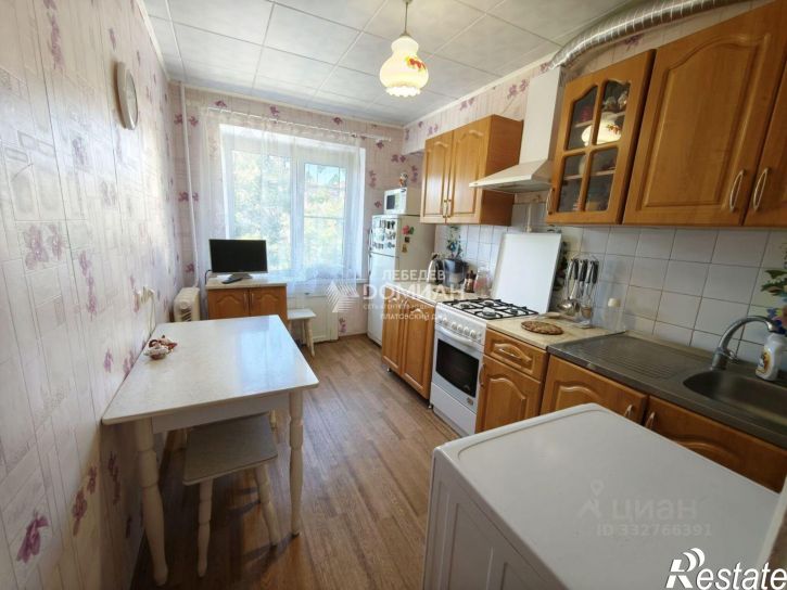 3-комн квартира Баклановский пр-кт, 130А,  д. 130А