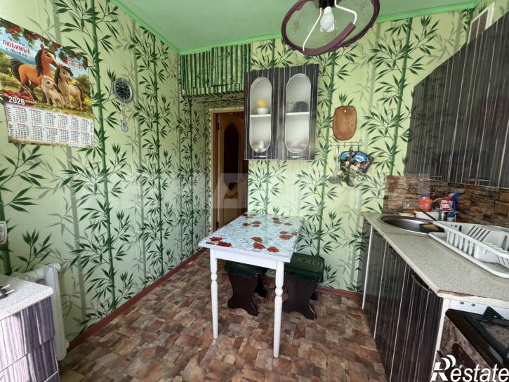 3-комн квартира улица Клещёва, 5