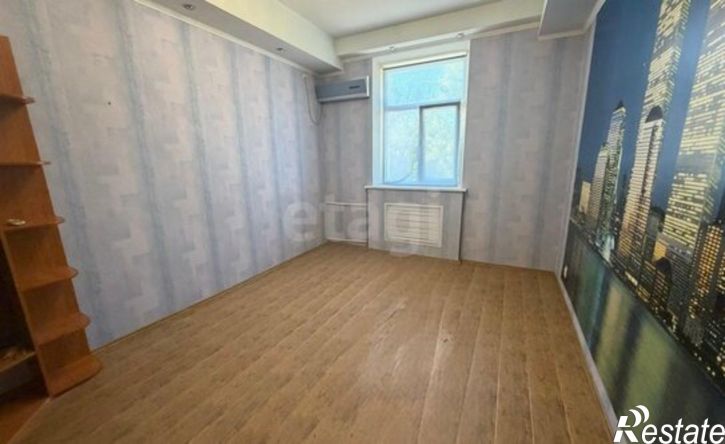 4-комн квартира ул Б.Хмельницкого, 151,  д. 151