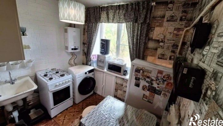 2-комн квартира ул Петрова, 21/1,  д. 21/1