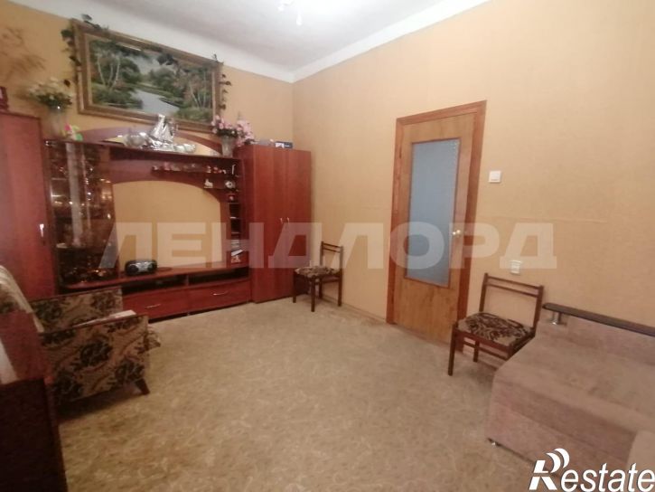 3-комн квартира улица Орджоникидзе, 109