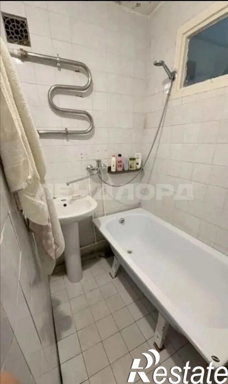 3-комн квартира улица С.В. Мацоты, 34А