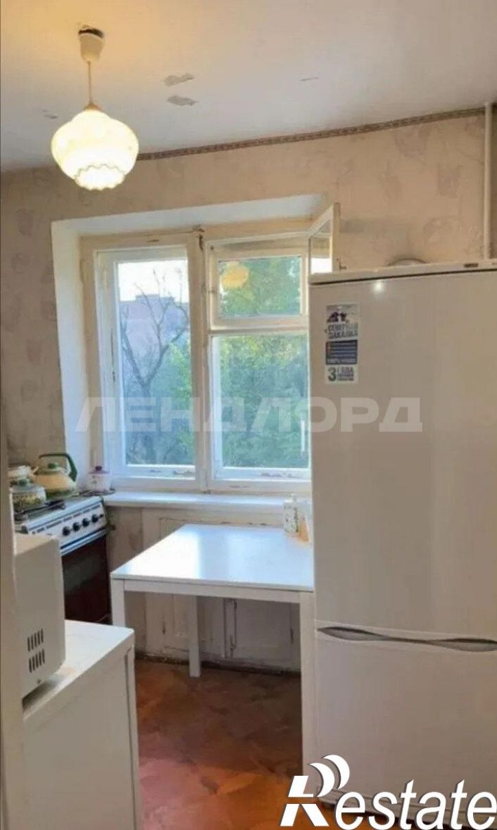 3-комн квартира улица С.В. Мацоты, 34А