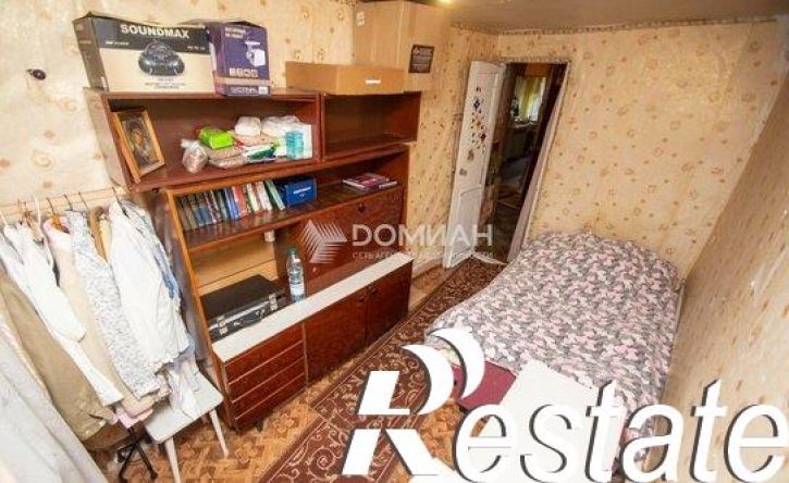 4-комн квартира улица Орджоникидзе, 105,  д. 105