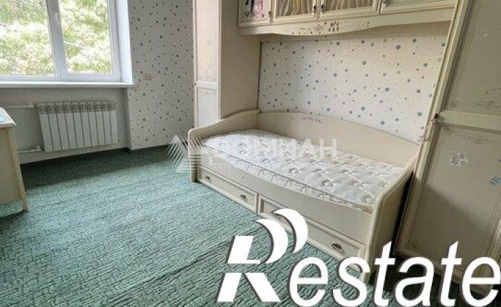 3-комн квартира улица С.В.Мацоты, 77,  д. 77