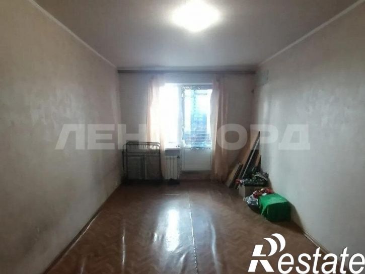 3-комн квартира улица Авиаторов, 12