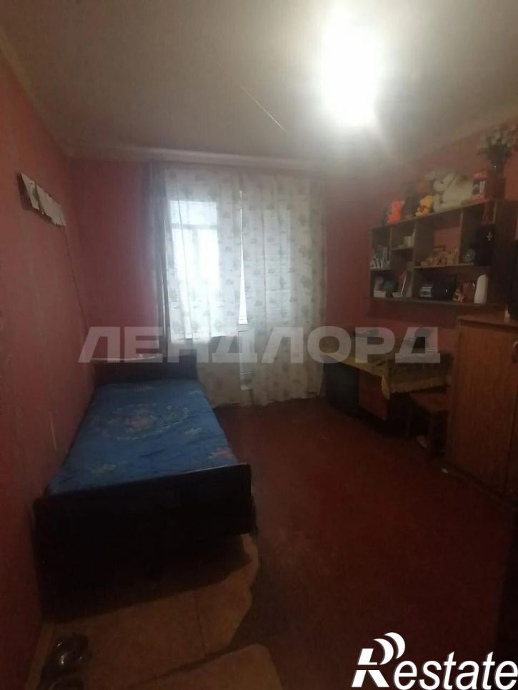 3-комн квартира улица Авиаторов, 12